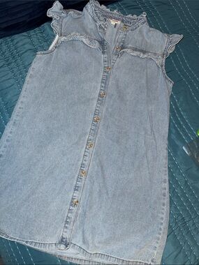 ANDREE BY UNIT Light Wash Denim Mini Dress